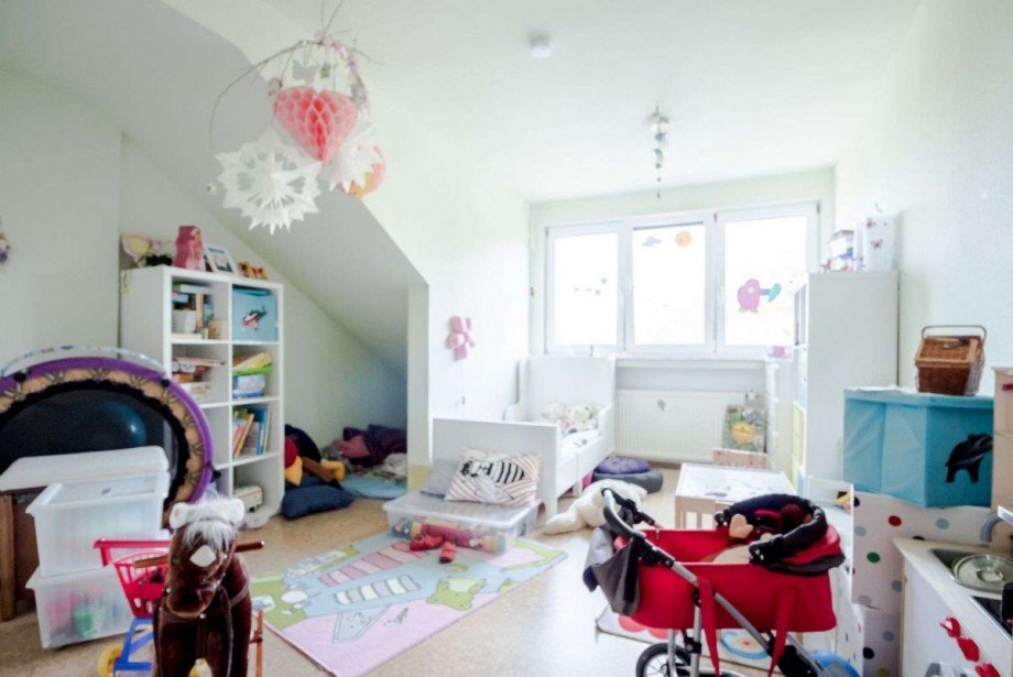 Zimmer 1 mit R�uberh�hle Wohnung Wetter
