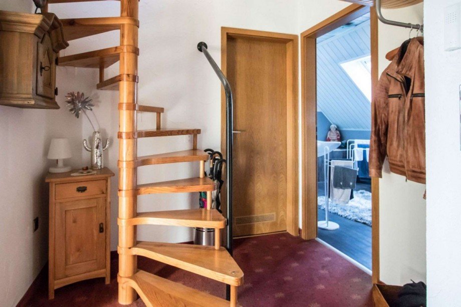 Aufgang in den Spitzboden Maisonettewohnung Schwerte