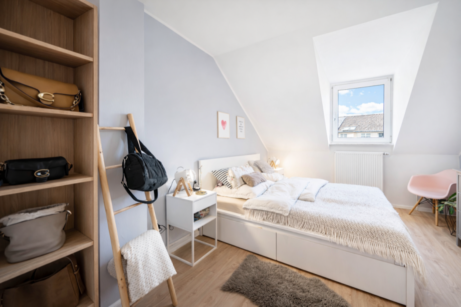 Schlafzimmer Dachgeschosswohnung Wetter (Ruhr)