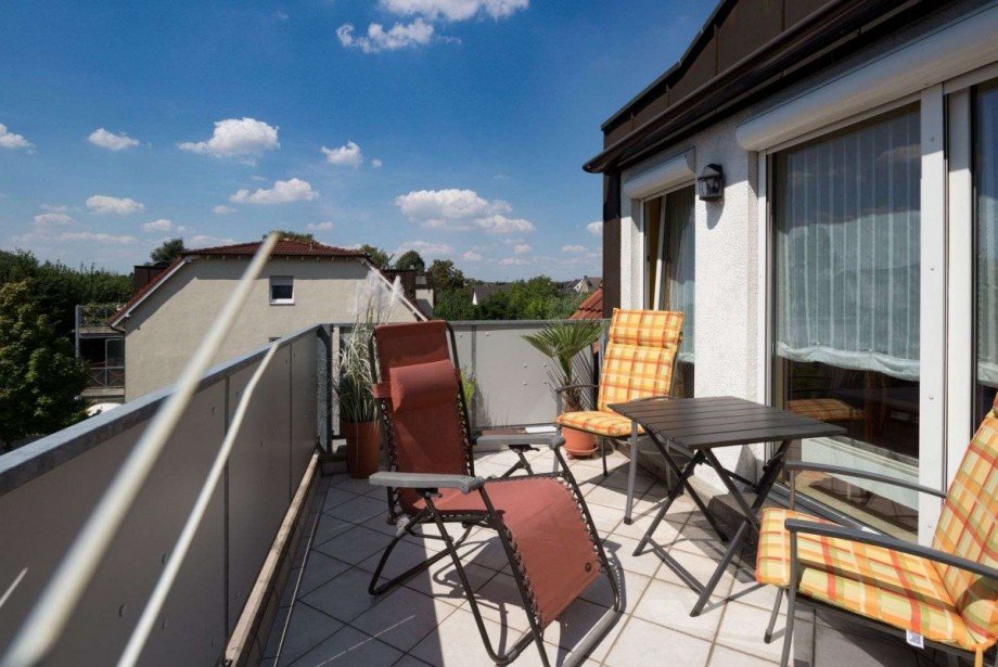 Sonniger Balkon Dachgeschosswohnung Bochum