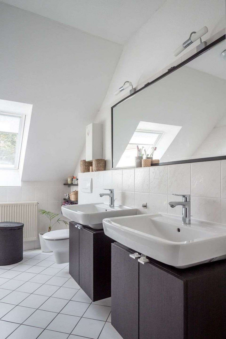 Mit 2 Waschbecken Maisonettewohnung Wetter