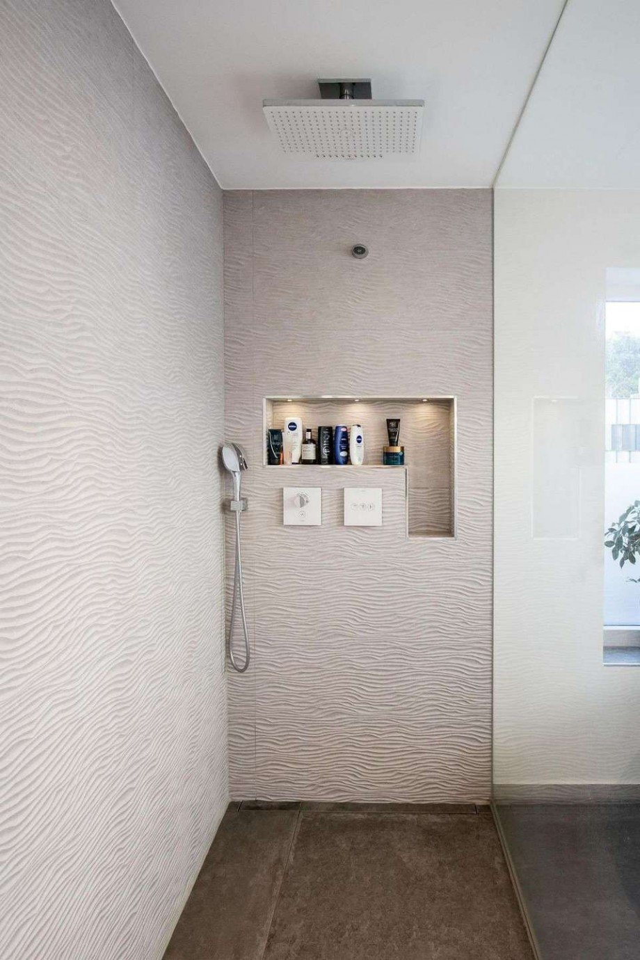 XXL Regendusche Terrassenwohnung Wetter