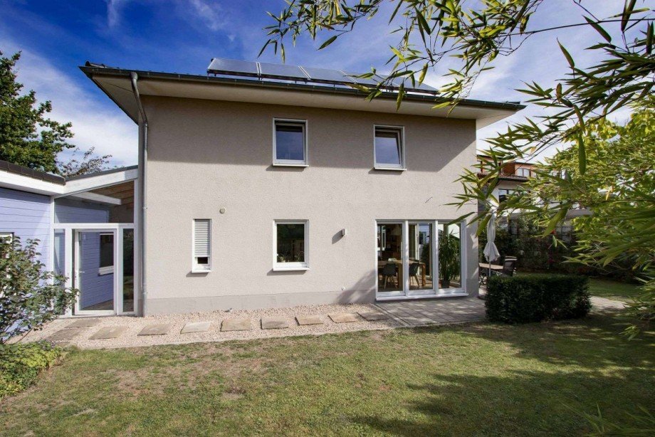 Pultdach mit Solar Einfamilienhaus Wetter