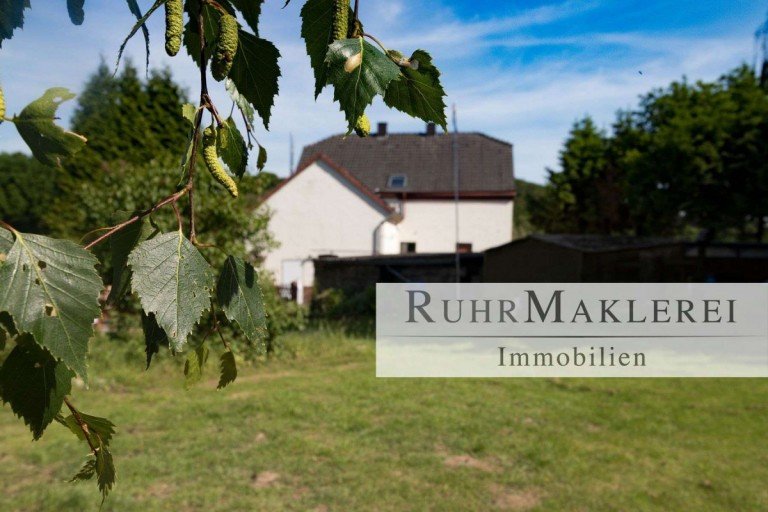Idylle pur in Albringhausen Wetter Mehrfamilienhaus VERKAUFT! Wohnhaus in einzigartiger Alleinlage von Esborn-Albringhausen. Provisionsfrei!