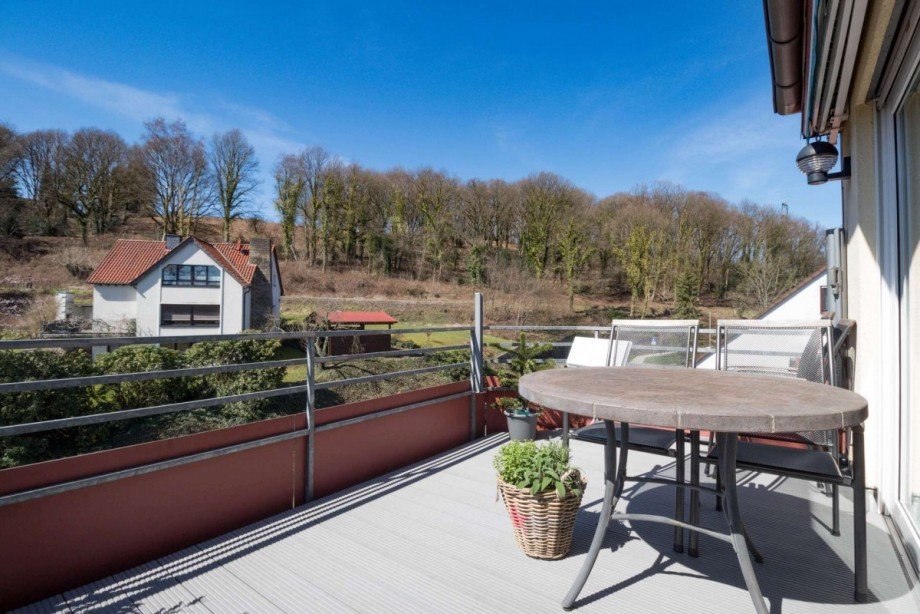 Der herrliche Sonnenbalkon Dachgeschosswohnung Wetter