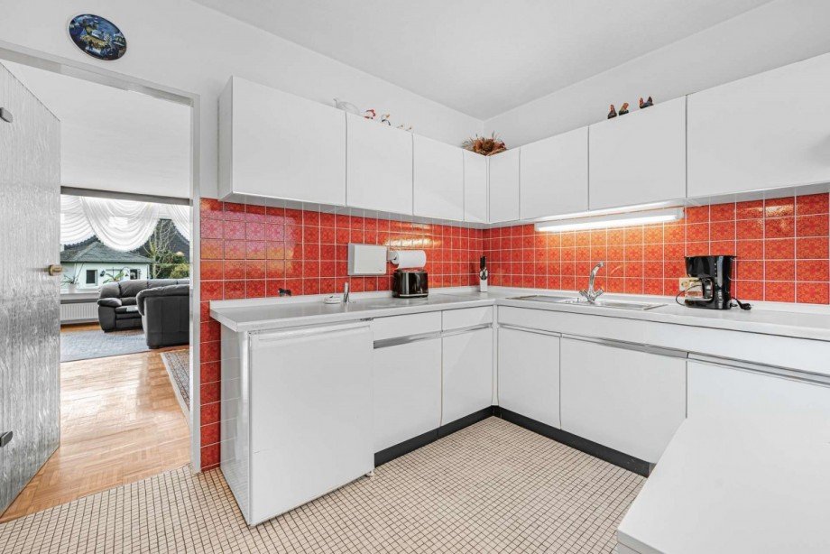 K�che Sicht Richtung Essbereich Reihenmittelhaus Ennepetal