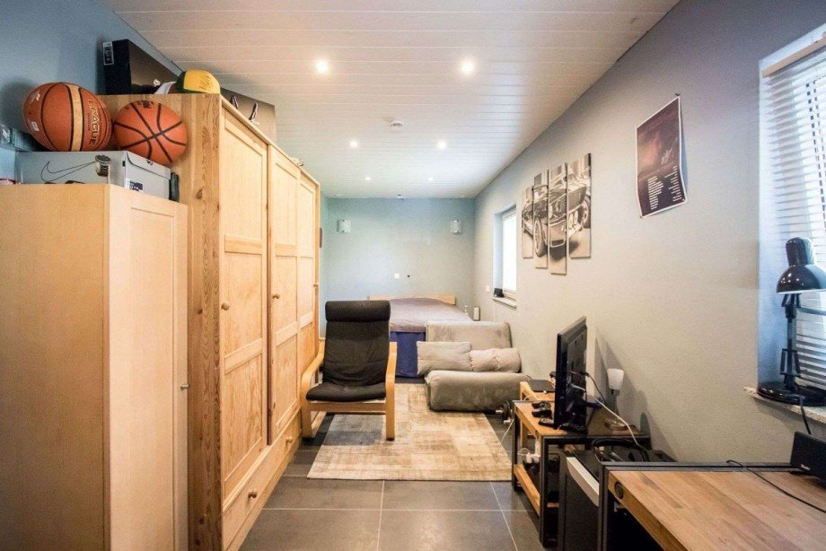 Jugendzimmer im Souterrain Reiheneckhaus Gevelsberg