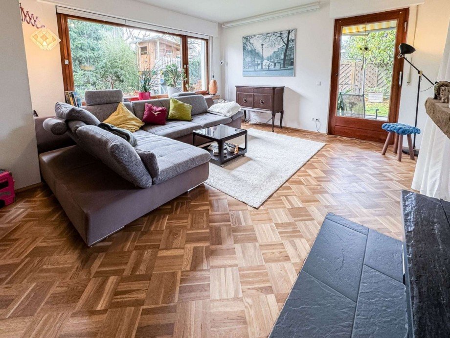 Wohnraum mit Parkett Zweifamilienhaus Hagen