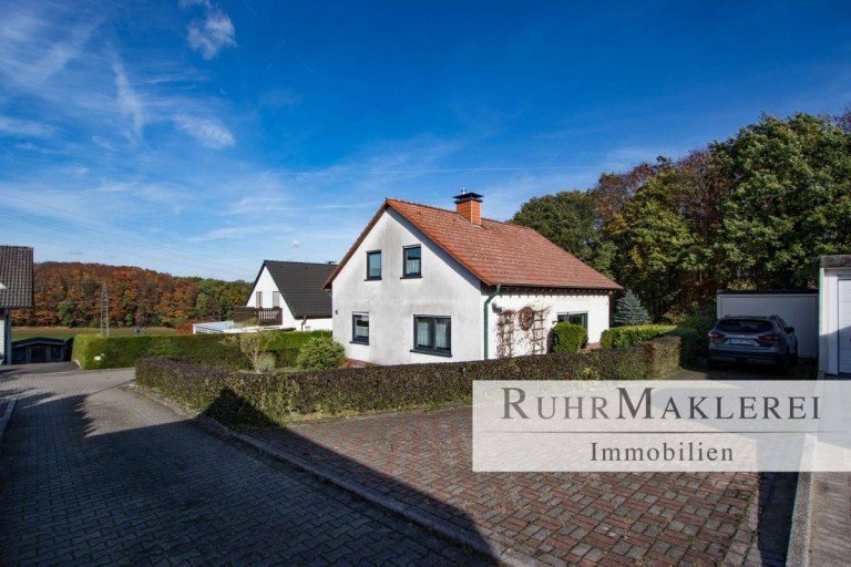 Das Haus in Sackgassenlage Wetter Einfamilienhaus VERKAUFT! Einfamilienhaus mit Traumgrundst�ck in Sackgassenendlage von Wetter-Schmandbruc