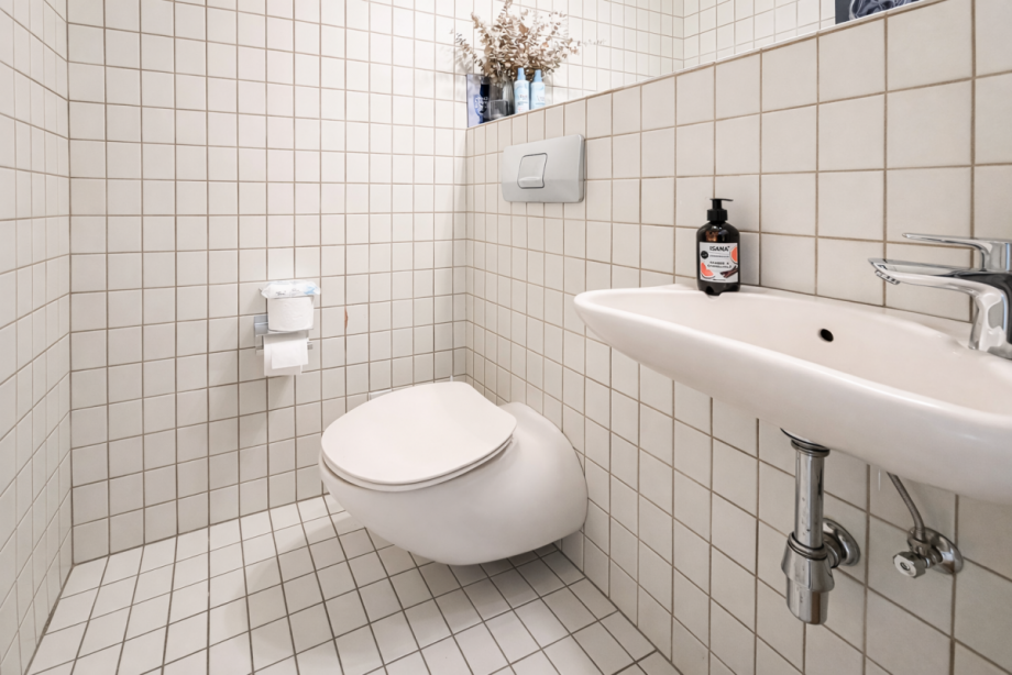 G�ste-WC Dachgeschosswohnung Ennepetal