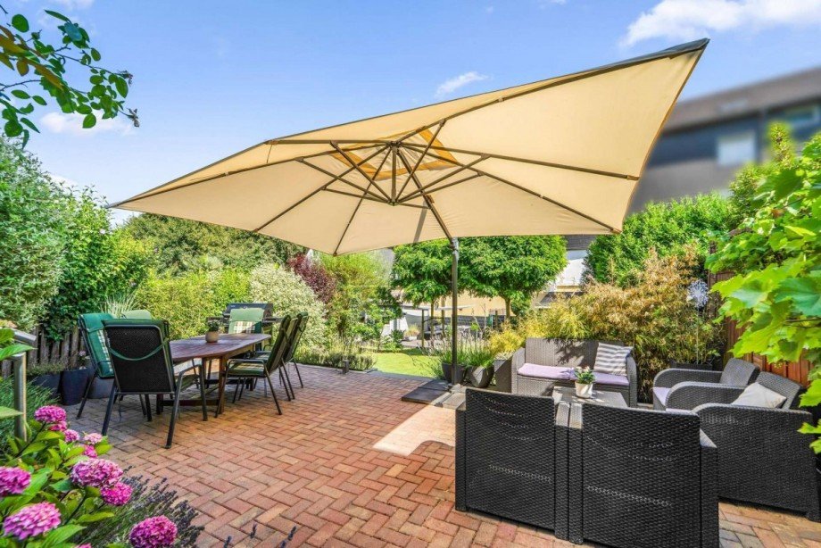 Terrasse mit rd. 32qm Reihenmittelhaus Hattingen