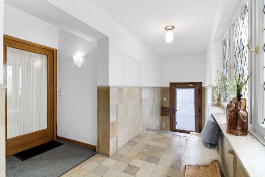 Treppenhaus, Eingangsbereich Mehrfamilienhaus Wetter
