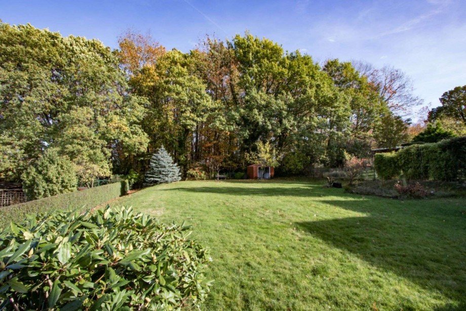 Der Traumgarten am Wald Einfamilienhaus Wetter
