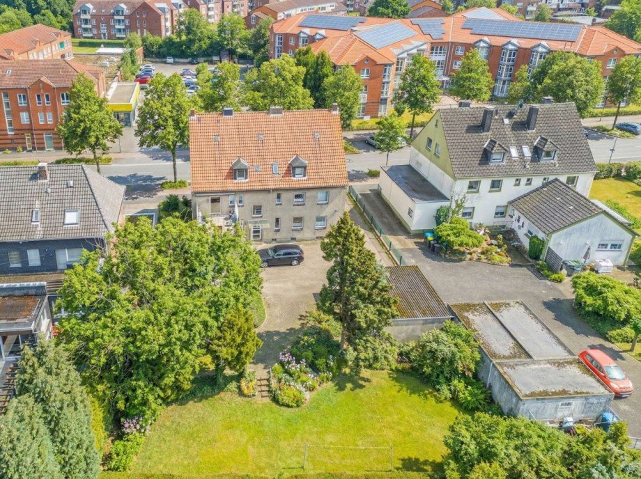 Luftbild Hofseite Mehrfamilienhaus Herten