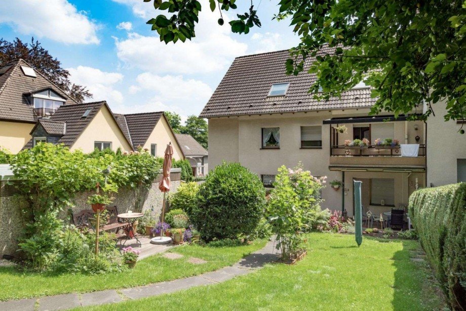 Idyllisches Grundst�ck Dachgeschosswohnung Wetter