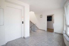 Treppenhaus mit Aufzug VERKAUFT! Atmosph�re im Dortmunder S�den - im Herzen von H�chsten, Benninghofer Mark. Barrierefrei!