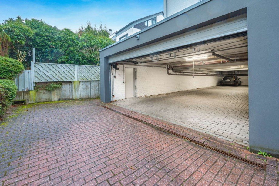 Zufahrt zur Tiefgarage Wohnung Wetter (Ruhr)