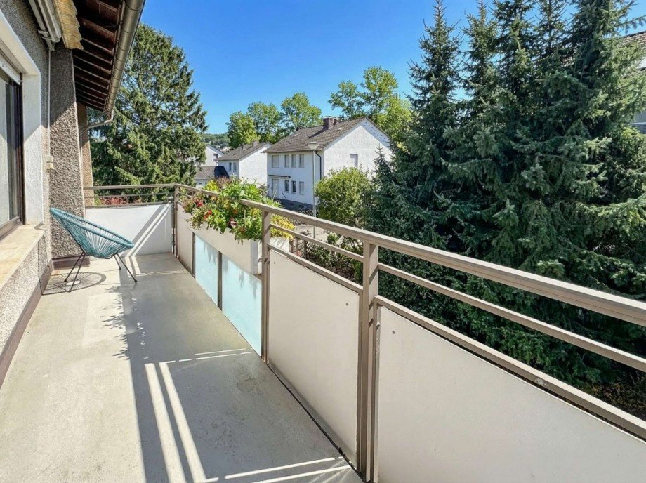 Der gro�e Balkon Zweifamilienhaus Hagen