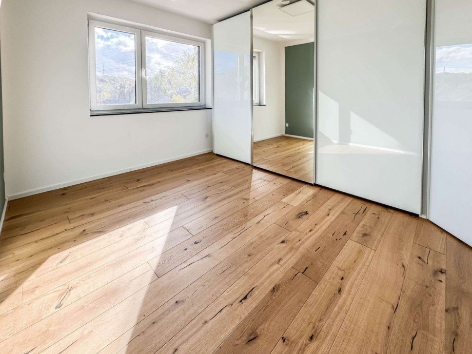 Schlafzimmer mit Eckschrank Wohnung Herdecke