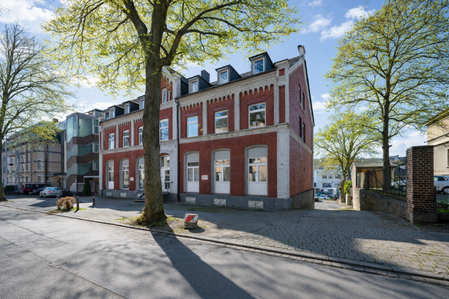 Stra�enansicht Dachgeschosswohnung Wetter (Ruhr)