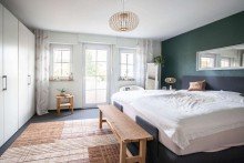 Schlafzimmer VERKAUFT! Stadthaus mit Garten und Kamin in Hagen-Hohenlimburg-Henkhausen! Garage und Stellplatz.
