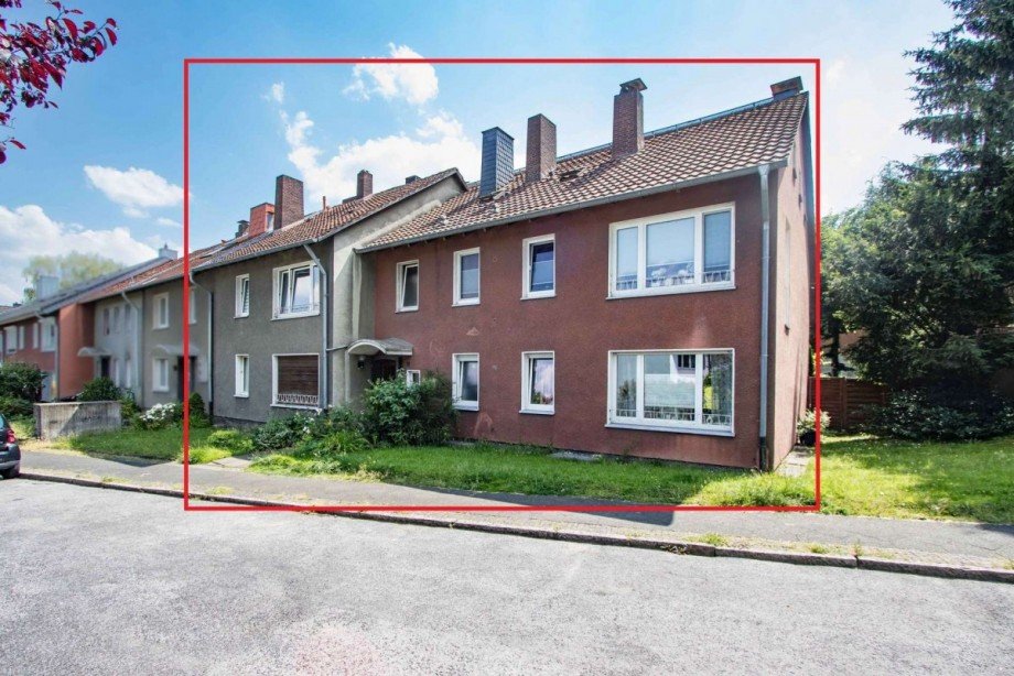 Stra�enansicht des Hauses Mehrfamilienhaus Bochum