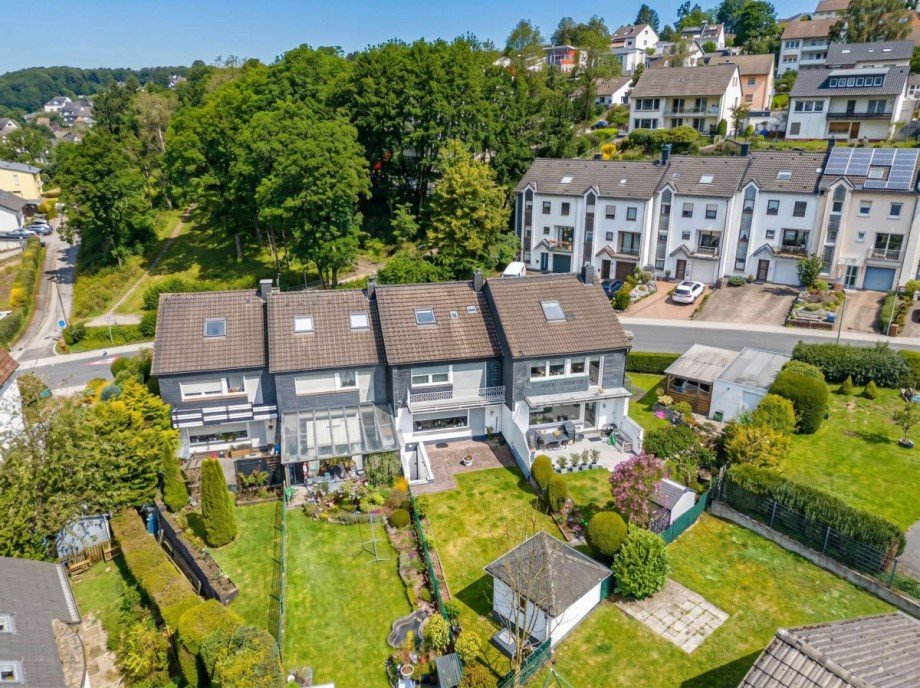 Drohnenaufnahme Reihenmittelhaus Ennepetal