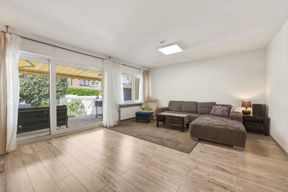 Wohnzimmer mit Ausgang zur Terrasse Reihenmittelhaus Hagen