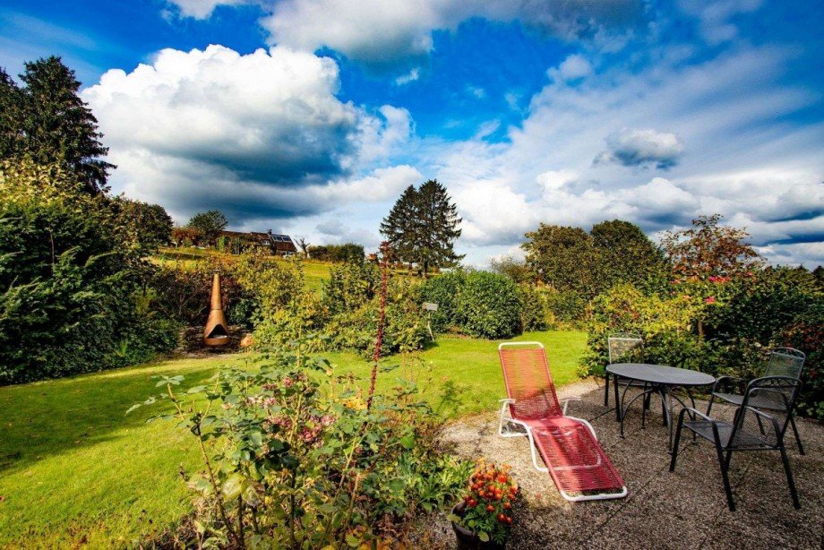 Mit Terrasse und Idylle Einfamilienhaus Wetter