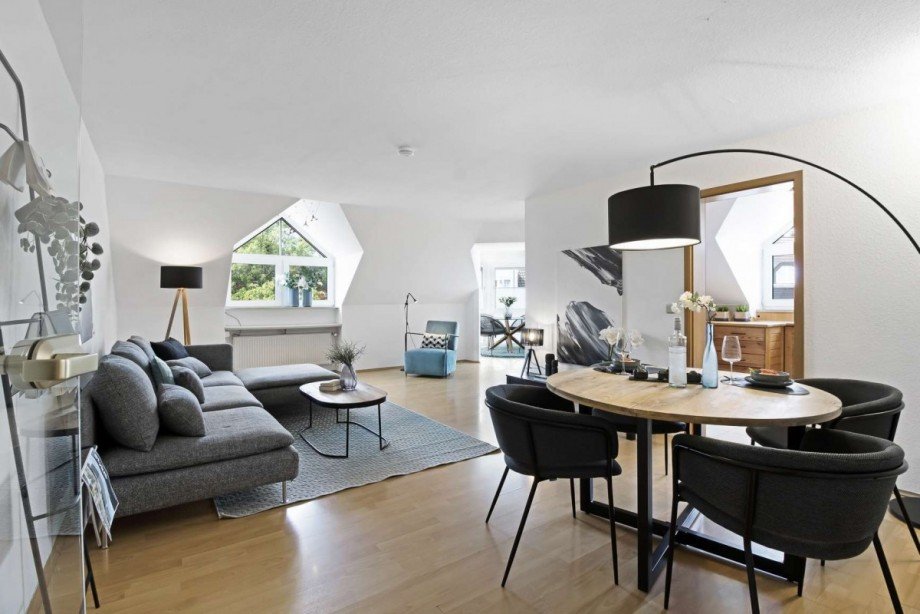 Wohn- Esszimmer Maisonettewohnung Wetter