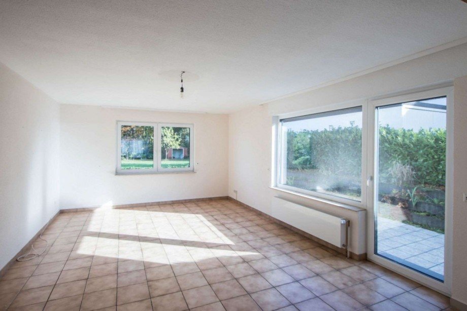 Das Wohnzimmer mit Terrasse Einfamilienhaus Wetter