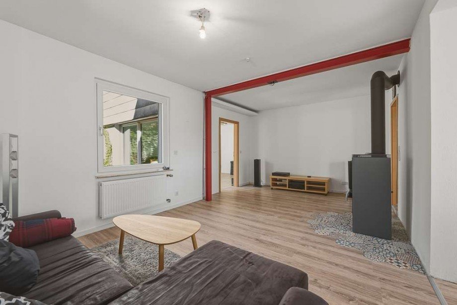 Wohnzimmer mit Kaminofen Terrassenwohnung Wetter (Ruhr)