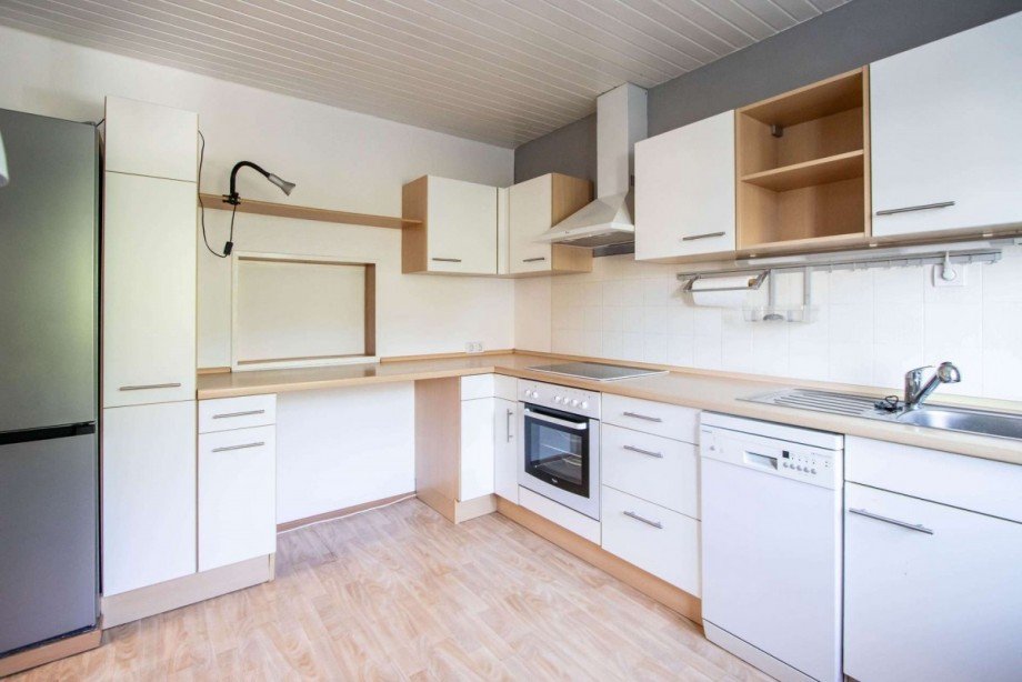 Mit Durchreiche in den Essbere Reihenmittelhaus Wetter