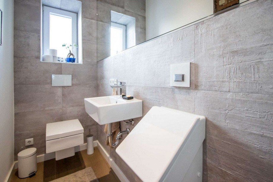 Komfortables G�ste-WC mit Urin Terrassenwohnung Wetter