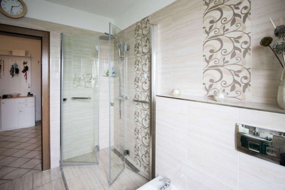 Mit gro�er Glasdusche Wohnung Witten
