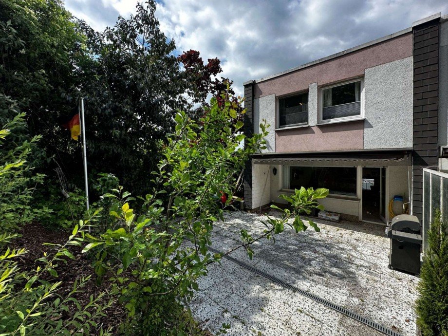 mit gro�er Terrasse Reihenmittelhaus Wetter