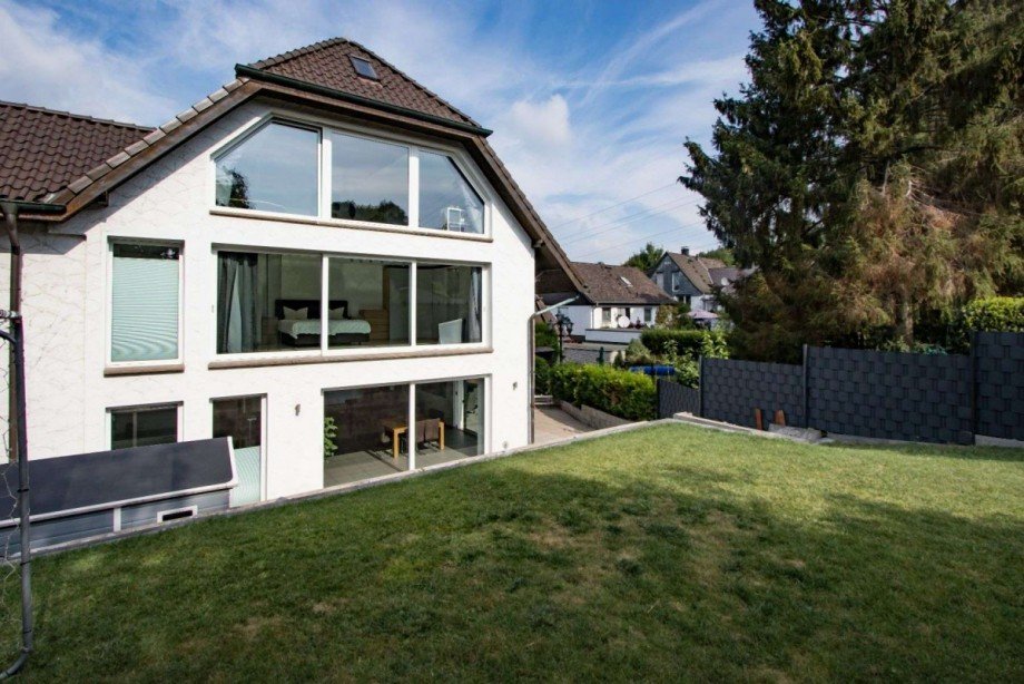 Sicht auf das Haus Doppelhaush�lfte Herdecke