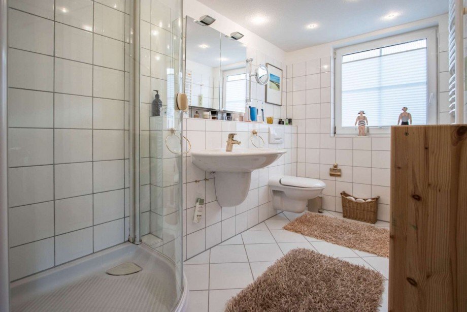 Bad en Suite mit Dusche Doppelhaush�lfte Wetter
