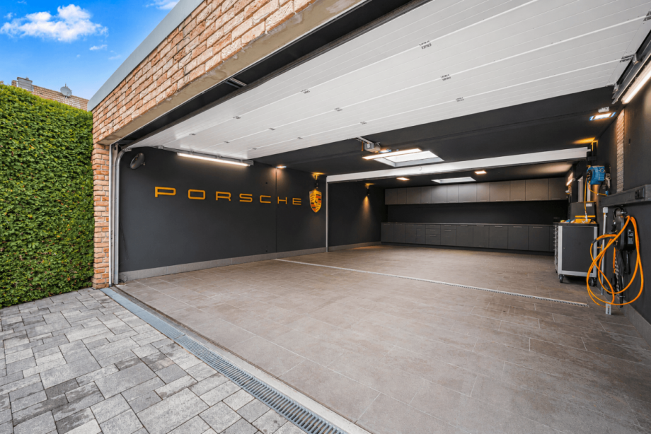 XXL-Komfort Garage Einfamilienhaus Frechen