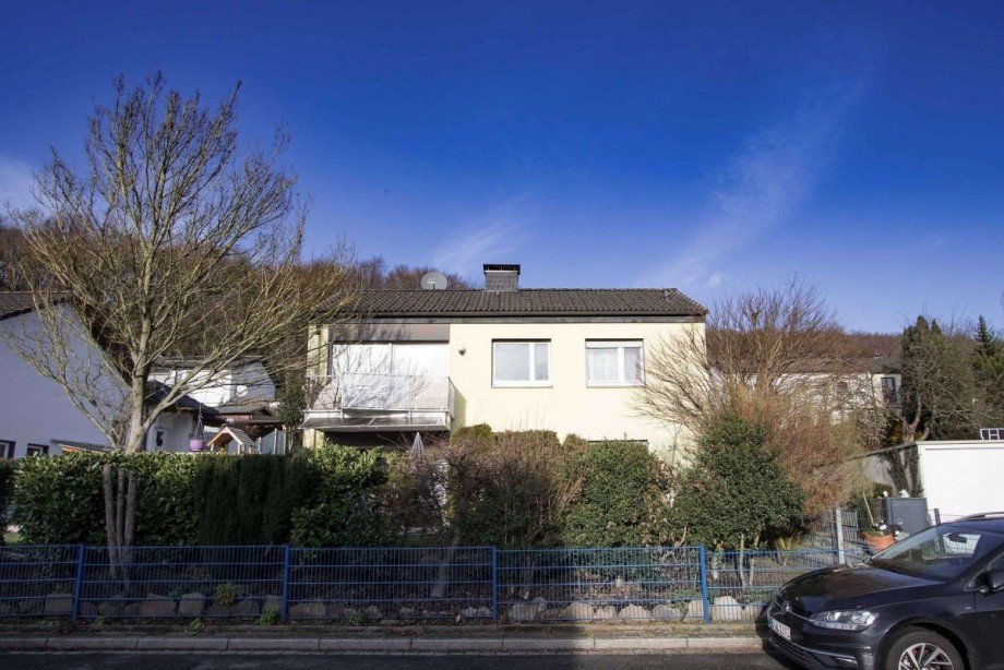 Freistehend in bevorzugter Lag Einfamilienhaus Wetter