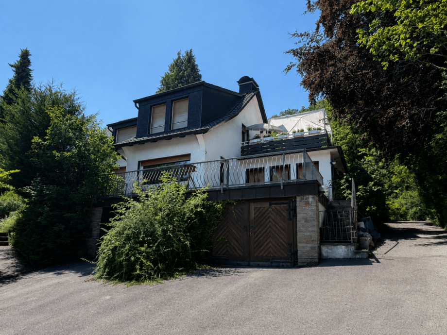 Garage f�r bis zu 3 Pkw Zweifamilienhaus Wetter (Ruhr)