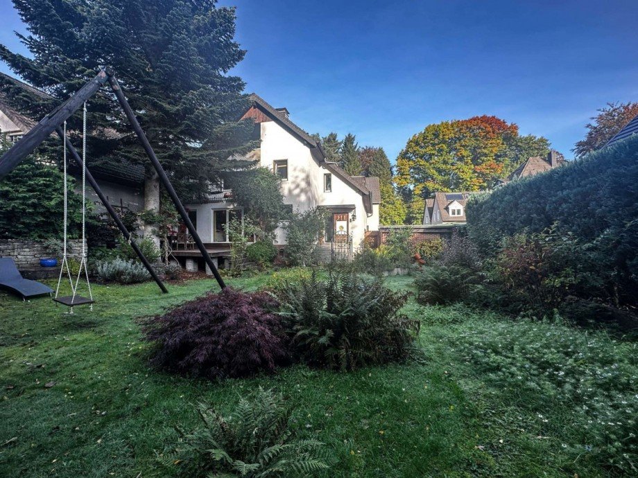 Sicht auf die Eingangsseite Einfamilienhaus Wetter