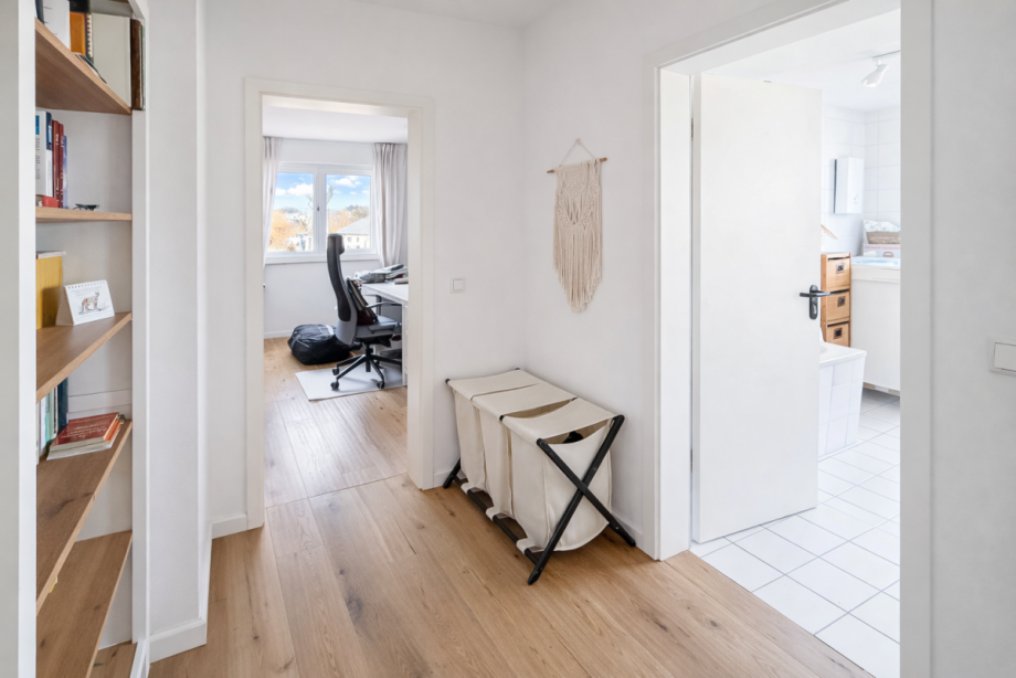 Zweite Diele Dachgeschosswohnung Ennepetal