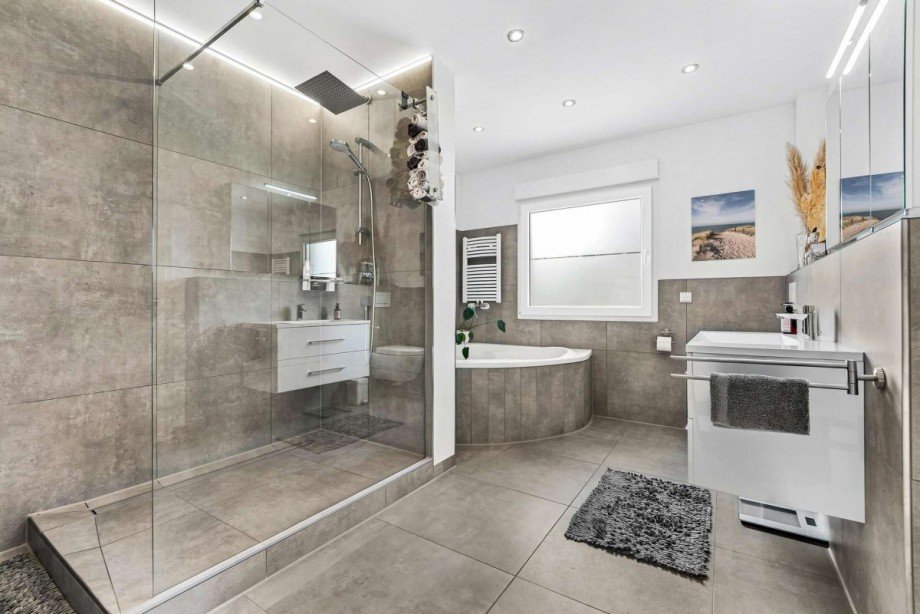 Hochwertig saniertes Badezimmer Reihenmittelhaus Hattingen