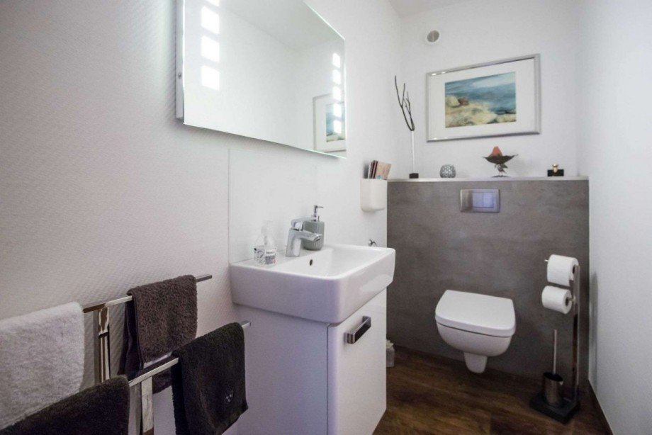 G�ste-WC, stilvoll renoviert Maisonettewohnung Schwerte